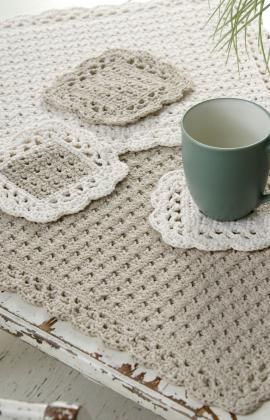 Crocheted Placemats, Crochet Coasters Free Pattern, Crochet Placemats, Confection Au Crochet, Placemats Patterns, Beginner Crochet Projects, Crochet Kitchen, Crochet Dishcloths, Crochet Home Decor