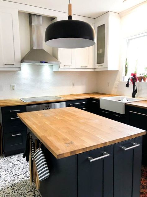 Butcher Block Countertops Kitchen, Kitchen Butcher Block, Block Countertops, Island Countertop, Wood Countertops Kitchen, Butcher Block Kitchen, Smitten Kitchen, Butcher Block Countertops, Wood Countertops