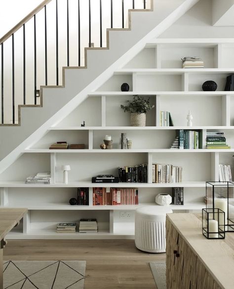 Under Stairs Shelving, Shelves Under Stairs, Stair Bookshelf, Under Stairs Nook, Ruangan Studio, Under Stairs Storage Solutions, Stair Nook, Closet Under Stairs, تحت الدرج