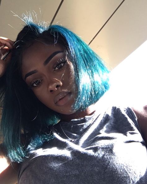 Blue Hair Pink Tips, Blue Bob, Hair Laid, Hair Game, Hair Care Tips, Green Hair, Weave Hairstyles, Pretty Hairstyles, Blue Hair