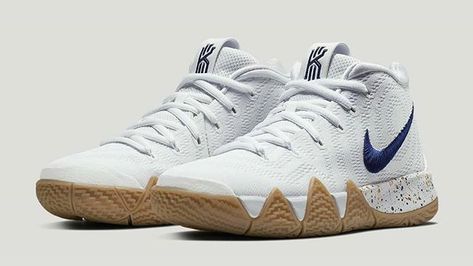 'Uncle Drew' Kyrie 4s #stomperkicks #sneakers #kicks #sneakershouts #kickstagram #fashion #shoes #hypebeast #instakicks #kyrie #StomperKicks #SK Uncle Drew, Kyrie 4, Nike Air Max Ltd, Sneaker Trend, Best Basketball Shoes, Air Max Shoes, Nike Shoes Air Max, Nike Basketball Shoes, Nike Kyrie