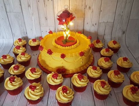 Beauty And The Beast Cupcakes Ideas, Beauty And The Beast Cake Ideas, Beauty And The Beast Theme Party, Belle Cake Ideas, Cake Beauty And The Beast, Beautiful And The Beast, Beauty And The Beast Birthday Cake, Belle Cupcakes, Belle Birthday Cake