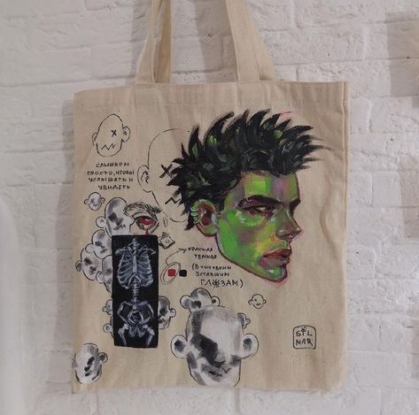 Collage Bag, Posca Art, Painted Tote, Arte Inspo, Wow Art, Painted Clothes, Hippie Art, Inspiration Art, Funky Art