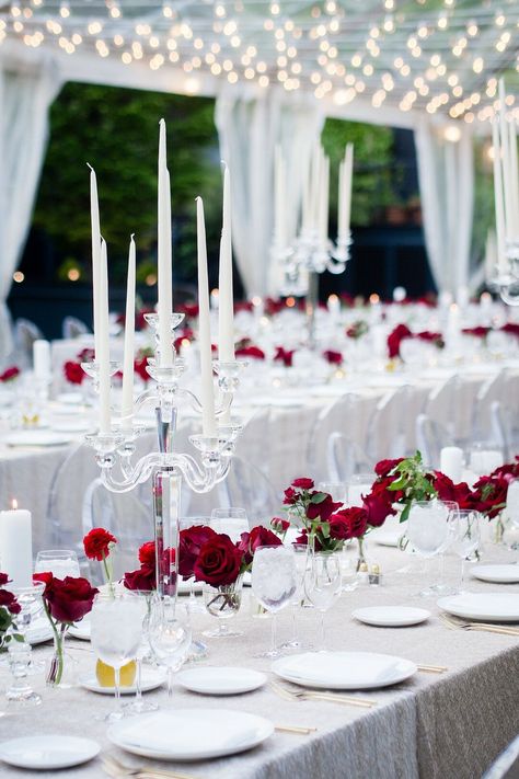 Rose Wedding Theme, Romantic Wedding Colors, Romantic Wedding Centerpieces, Beauty And Beast Wedding, Red Wedding Decorations, White Wedding Decorations, Romantic Theme Wedding, Red And White Weddings, Red Wedding Theme