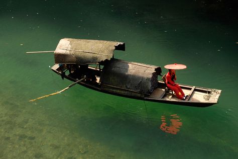 Traditional Chinese boat 1 by wildplaces Chinese Junk Boats, Chinese Boat, Junk Boat, Minimalist Furniture Design, Traditional Boats, Jon Boat, Journey To The West, Chinese Architecture, River Boat