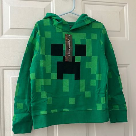 Minecraft Green Hoodie New With Tags Size Xs Stock: Ltblue986 Scene Hoodie, Minecraft Creeper Hoodie, Creeper Hoodie, Minecraft Hoodie, Superman Hoodie, Gryffindor Crest, Scene Outfits, Green Hoodie, Red Velvet Joy