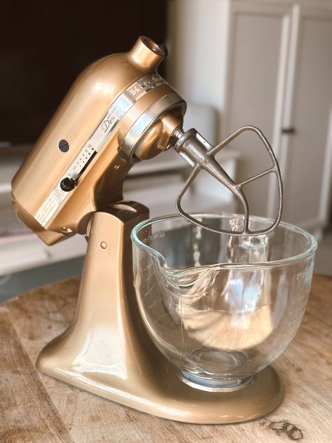 Champagne bronze kitchen aid mixer | gold kitchen aid mixer | gold kitchen appliances | vintage kitchen | neutral home decor inspiration Gold Kitchen Appliances, Gold Appliances, Gold Appliances Kitchen, Cooper Kitchenaid Mixer, Almond Cream Kitchenaid Mixer, Kitchenaid Mixer Copper, Copper Kitchenaid Mixer, Champagne Bronze Kitchen Hardware, Champagne Bronze Kitchen