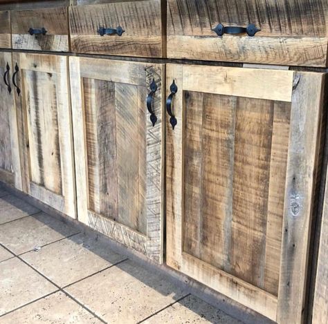 Rustic Cabinet Doors, Barn Wood Cabinets, Pallet Kitchen Cabinets, Reclaimed Wood Cabinet, Cabinet For Kitchen, Distressed Kitchen, Diy Cabinet Doors, Wood Cabinet Doors, Natural Wood Kitchen