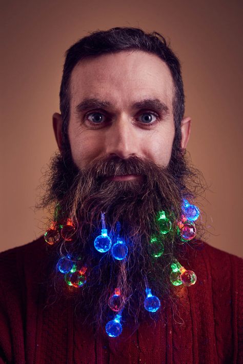 beard christmas lights 7 (1) Tree Beard, Beard Baubles, Glitter Beard, Beard Decorations, Crazy Gifts, Beard Ideas, Glitter Beards, Flower Beard, Beard Art