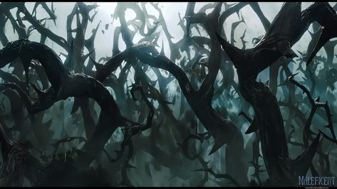 thorny dark tree Maleficent 2014, Angelina Jolie Maleficent, Halloween Artwork, Disney Fantasy, Original Wallpaper, Medieval Fantasy, Maleficent, Disney Villains, Angelina Jolie