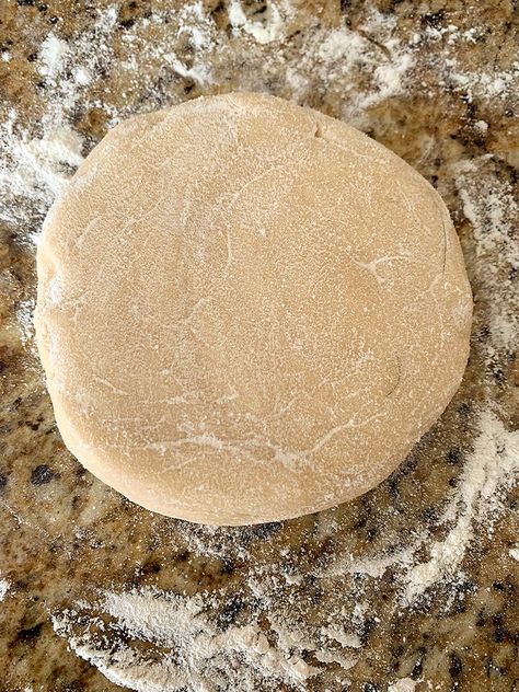 Perfect Pie Crust Made with Luscious Lard! Homemade Pie Crust With Lard, Lard And Butter Pie Crust, Lard Pie Crust Recipe Food Processor, Bulk Pie Crust Recipe, Pie Crust Recipe With Lard, Pie Crust With Lard, Lard Pie Crust Recipe, Lard Pie Crust, Food Processor Pie Crust