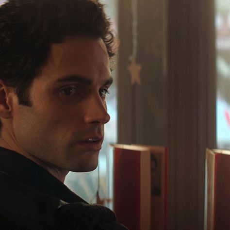 Penn Badgley Gif, Love Banner Gif, Operation True Love Banner, Pen Badgley, Lol Gif, Joe Goldberg, Dan Humphrey, Love Banner, Elizabeth Lail