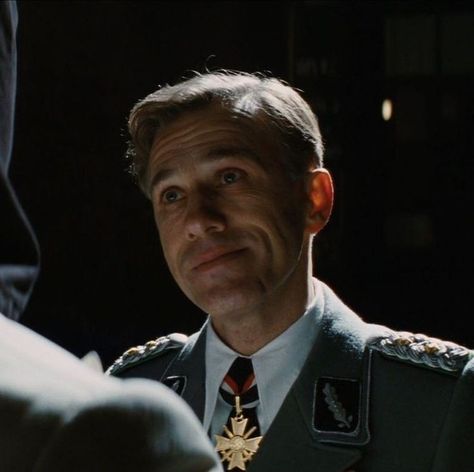 Inglourious Basterds Aesthetic, Christopher Waltz, Hans Landa, Quentin Tarantino Movies, Inglorious Basterds, Father Ted, Germany Ww2, Inglourious Basterds, Christoph Waltz