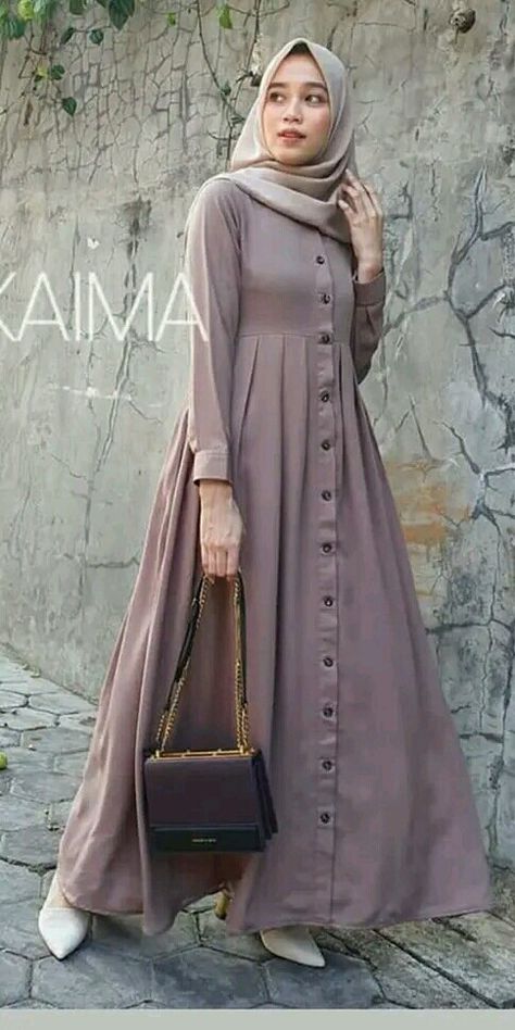 Hijabista Fashion, Moslem Fashion, Modern Hijab Fashion, Modest Fashion Hijab, Muslim Fashion Hijab Outfits, Pakistani Dresses Casual, Muslim Women Fashion, Islamic Dress, Mode Abaya