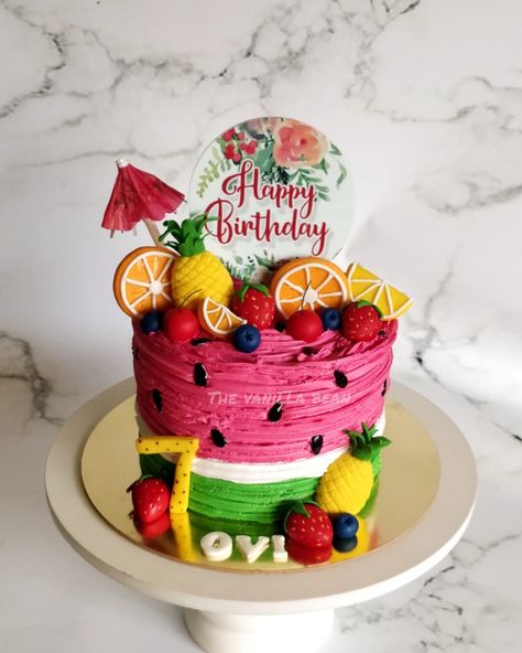 Fruit Themed Cupcakes Birthday Parties, Tooty Fruity Birthday Cake, Tooty Fruity Birthday, Fruit Theme Cake, Summer Theme Cake, Summer Party Cake, Tooty Fruity, Twotti Fruity, Tutti Frutti Birthday Party