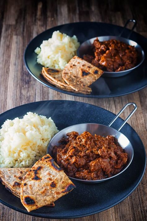 Lamb Madras, Indian Curry Recipes, Curry Indian, Madras Curry, Mutton Recipes, Lamb Dishes, Curry Recipes Indian, Curry Dishes, Indian Curry