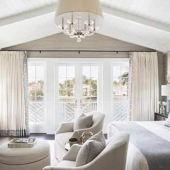 Chairs In Front Of Bed Design Ideas Grey And White Bedding, Beach Style Bedroom, Master Suite Bathroom, Transitional Bedroom, Sanctuary Bedroom, Coastal Bedroom, Design Master, Trendy Bedroom, Design Studios