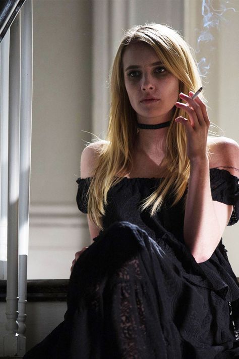 Emma Roberts, Coven, Black