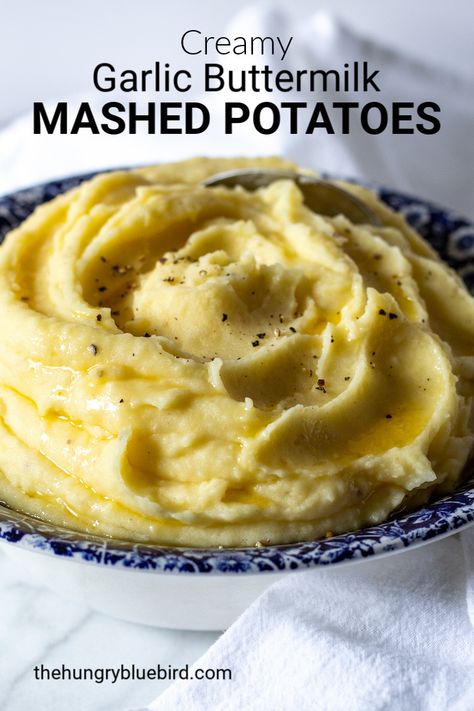 Creamy Garlic Potatoes, Perfect Potatoes, Champagne Chicken, Buttermilk Mashed Potatoes, Garlic Mash, Food Mill, Mash Potatoes, Best Mashed Potatoes, Garlic Potatoes