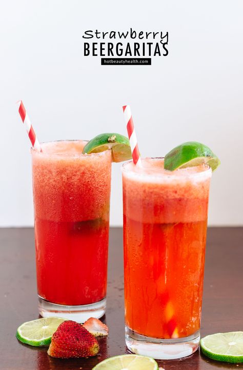 An Easy Strawberry Beer margarita recipe! Made with frozen limeade, 7up, Estrella Jalisco beer, tequila. These strawberry beergaritas are ready to drink in 5 minutes. The perfect drink for summer! Strawberry Beer Margarita Recipe, Beergarita Recipe, Beer Margarita Recipe, Blended Drink Recipes, Strawberry Beer, Margarita Drinks, Beer Margaritas, Spring Drinks, Beer Margarita