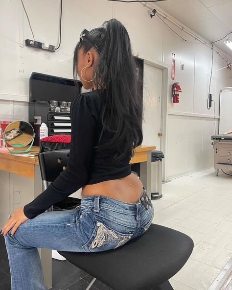 B ★ on Instagram: “new .. 🪡 (＞.☆)” Back Dermal Piercing, Back Dimple Piercings, Back Piercings, Y2k Hair, Latina Fashion Outfits, Rockstar Jeans, Dermal Piercing, Latina Fashion, Dress Up Dolls