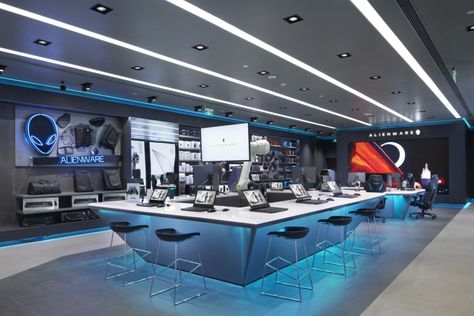 » Alienware flagship store by Gramco, Chengdu – China Electronics Store Design, Mim Design, Computer Shop, Retail Store Design, Retail Design Blog, Retail Interior, Store Design Interior, Chongqing, Store Interior