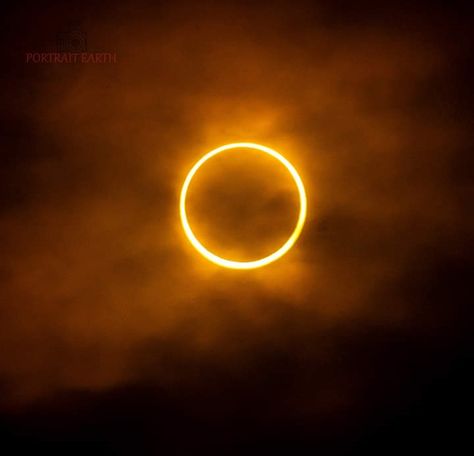 Solar Eclipse Solar Eclipse Color Palette, Solar Eclipse Aesthetic, Eclipse Aesthetic, Eclipse Photography, Twilight Aesthetic, Biblical Paintings, Dystopian Fiction, Song Covers, Nature Projects