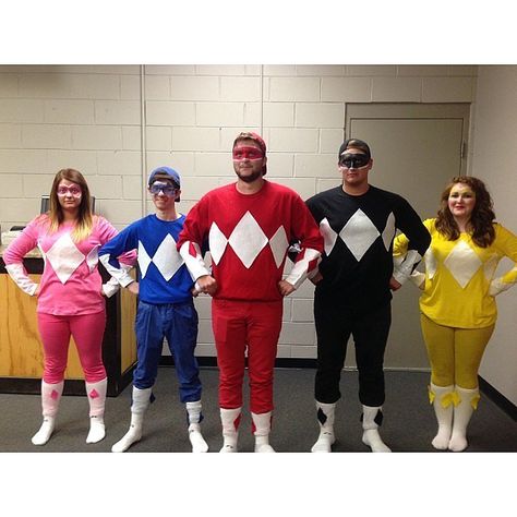 Diy Power Rangers Costume, Power Rangers Costume Family, Power Ranger Halloween Costumes Women, Power Rangers Group Costume, Power Ranger Halloween Costumes, Power Rangers Family Costume, Diy Power Ranger Costume, Glow Volleyball, Power Rangers Disfraz