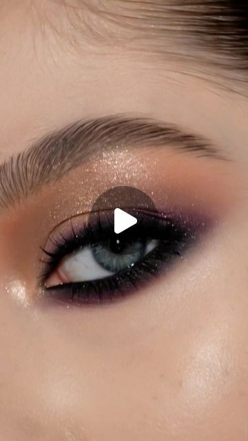 Smokey Eyeshadow Step By Step, My Dream Palette Natasha Denona Looks, Maroon Eyeshadow Looks Step By Step, Grunge Eyeshadow Tutorial, Smokey Eye Editorial, Black Smokey Eye Makeup Step By Step, Eyeshadow Makeup Step By Step, Black Eye Makeup Tutorial, Smokey Eye Makeup Step By Step