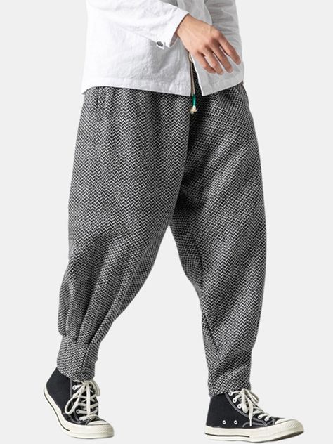 Drawstring Jogger, Men Fashion Casual Outfits, Baggy Pants, Type Of Pants, Vintage Casual, Drawstring Pants, Men Winter, Sport Pants, Chinese Style