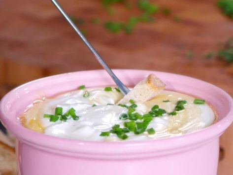 Goat Cheese Fondue Recipe | Trisha Yearwood | Food Network Goat Cheese Fondue Recipes, Goat Cheese Fondue, Tricia Yearwood Recipes, Cheese Fondue Recipe, Trisha's Southern Kitchen, Trisha Yearwood Recipes, Fondue Recipes Cheese, Baked Goat Cheese, Fondue Recipe