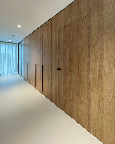 How to build wood panel walls with concealed doors | Angelbau Plywood Door Frame Design, Concealed Doors In Wall, Concealed Doors, Wooden Wall Cladding, Double Closet Doors, Panel Walls, Glass Partition Wall, Invisible Doors, Modern Barn Door