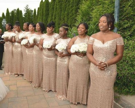 Gold Sequin Bridesmaid Dresses || Glamorous Navy and Gold Wedding in New York – Gelissa and Clyde Blue And Champagne Wedding Colors, Wedding Dresses Colour, Navy And Gold Wedding, Gold Sequin Bridesmaid Dress, Rose Gold Bridesmaid Dress, Navy Blue And Gold Wedding, Black Gold Wedding, Bridesmaids Dress Inspiration, Dress Pictures