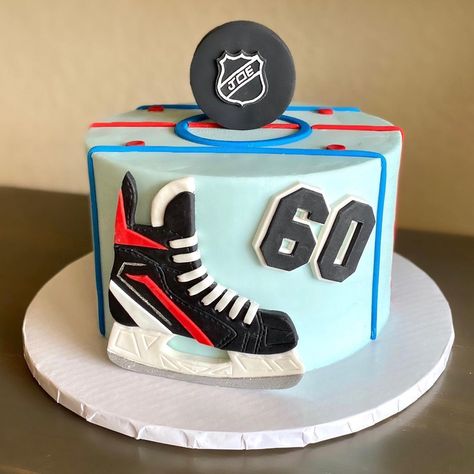 Hockey Cakes For Boys, Power Rangers Birthday Cake, Hockey Birthday Cake, Hockey Cake, Hockey Cakes, Hockey Party, Soccer Cake, Hockey Birthday, Sport Cakes