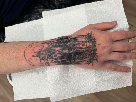 https://pin.it/1vAd8OJtu Lil Peep Castles, Castles Tattoo, Lil Peep Tattoo, Peep Tattoo, Castle Tattoo, Small Tattoos For Guys, Tat Ideas, Body Mods, Pin It