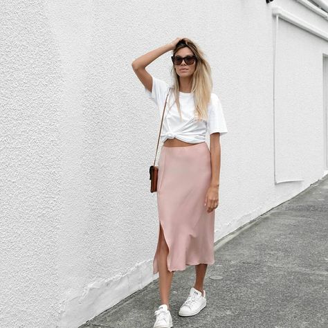 The Essentials Club (@theessentialsclub) • Instagram photos and videos Silk Skirt Outfit Summer, Pink Satin Skirt Outfit, Satin Skirt Outfit Summer, Bali Fits, The Essentials Club, Slip Skirt Outfit, Silk Skirt Outfit, Blush Pink Skirt, Satin Skirt Outfit