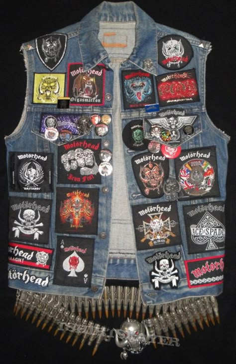 Motor "savage" Head Jacket no.1 front Metal Head Jacket, Metal Battle Vest, Metal Head Outfits, Battle Vest Ideas, Metalhead Fashion, Metal Patches, Vest Ideas, Punk Fashion Diy, Battle Vest