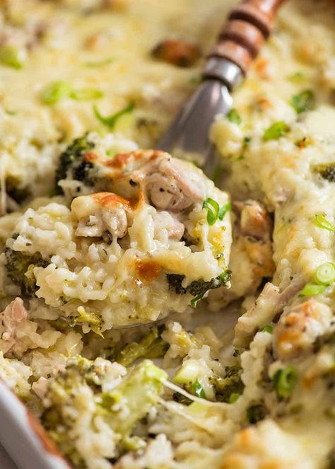 Baked Chicken Rice Casserole, Easy Chicken Rice Casserole, Chicken Broccoli Rice Casserole, Chicken And Rice Casserole, Chicken Broccoli Rice, Creamy Chicken And Rice, Easy Chicken And Rice, Chicken Tikka Masala Recipes, Chicken Rice Casserole