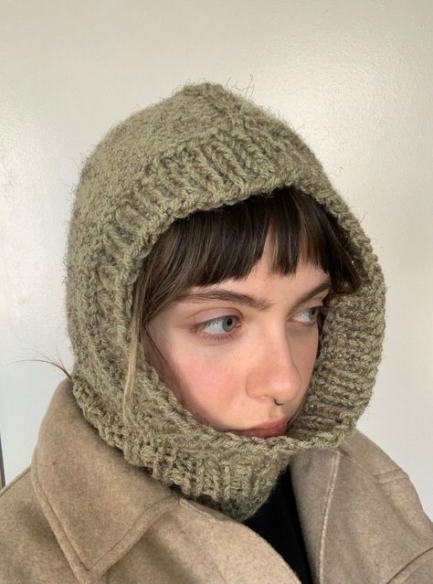 Handmade Knitted Balaclava Hood Hats, Crochet Hood, Hood Hat, Knitted Balaclava, Diy Vetement, Slouchy Hats, Cozy Winter Outfits, Mode Inspo, Alpaca Wool