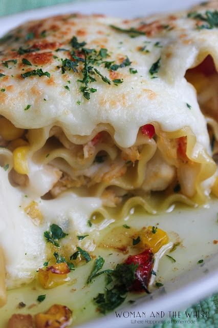 Woman and the Whisk: Creamy Crab Lasagna Roll-Ups Crab Lasagna Roll Ups, Crab Lasagna Recipes, Seafood Lasagna Roll Ups, Crab Lasagna, Lasagna Rolls Recipe, Jumbo Lump Crab, Crab Pasta, Crab Rolls, Lasagna Roll Ups