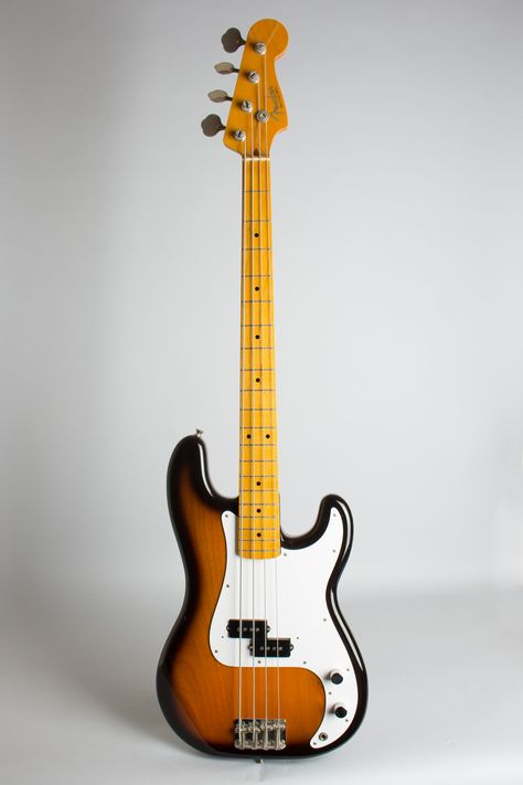 Gitar Vintage, Fender Jazz Bass Guitar, Funky Bass Guitar, Squier Bass Guitar, Precision Bass Fender, Fender Precision Bass Guitar, Fender Precision Bass, Fender Bass, Music Aesthetic