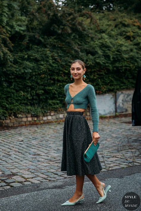 Jenny Walton Street Style, Jenny M Walton, Jenny Walton Style, 2022 Street Style, Jenny Walton, 2020 Street Style, Reportage Photography, Style Crush, Fashion Week Street Style