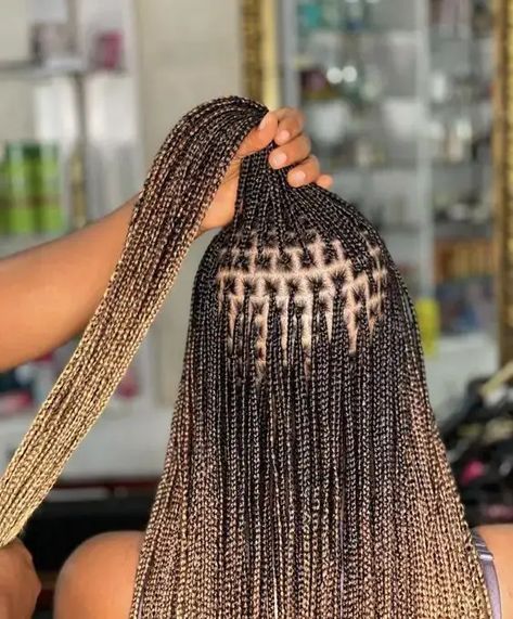 45 Knotless Braids Styles to Protect Your Hair – Svelte Magazine Small Knot Less Braids With Color, Small Knotless Box Braids With Color, Extra Small Box Braids, Micro Knotless Box Braids, Extra Small Knotless Box Braids, Extra Small Knotless Braids, Ombre Knotless Box Braids, Small Knotless Box Braids Long, Tiny Box Braids