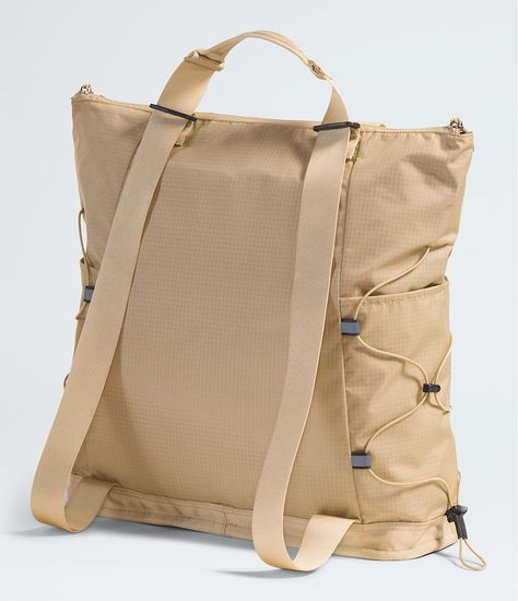 Carry your essentials and more in the super-functional tote version of our iconic Borealis backpack. Bungee compression will help keep your valuables secure. Borealis Backpack, Elegant Backpacks, The North Face Borealis, Mens Beach Shirts, Polo Wraps, North Face Borealis, Find My Friends, Bungee Cords, Quick Draw