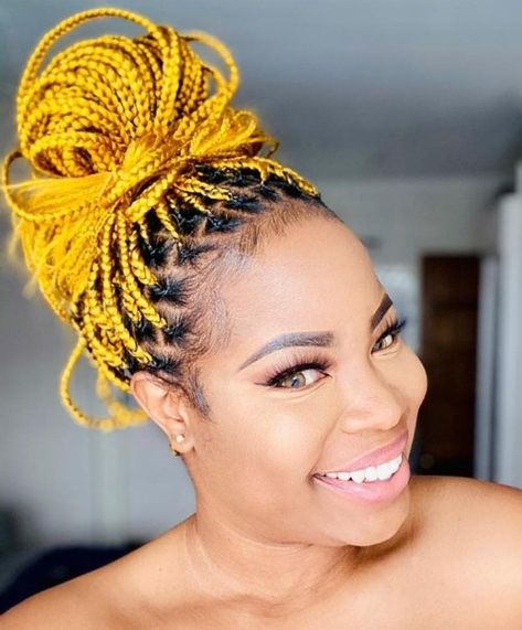 Yellow Braids, Purple Box Braids, Curled Hair With Braid, Red Box Braids, Ombre Box Braids, Box Braids Bob, Colored Box Braids, Individual Braids, Crochet Box Braids