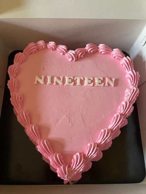 19 Year Birthday Cake, 19birthday Cake, Nineteen Birthday Cake, 19th Birthday Cake Ideas, 19 Bday Cake, Nineteen Birthday, 19th Birthday Cake, Heart Shaped Birthday Cake, Birthday 19