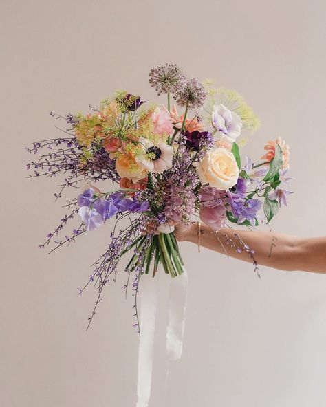 Ready for spring with this colorful bouquet by fleurstudio 💐 #bouquet #springbouquet #bouquetinspo #flowerarrangement #weddingsardinia #fleurstudioevents #weddinginspiration #weddingplanning #eventstyling Tangled Themed Bouquet, Rapunzel Wedding Bouquet, Tangled Inspired Bouquet, Rapunzel Flower Bouquet, Tangled Bouquet, Rapunzel Bouquet, Wedding Bouquet Colorful, Flower Aesthetics, Rapunzel Wedding