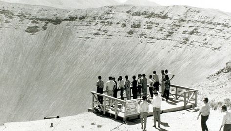 Corbis Nuclear Test, Nights Watch, Thirty Seconds, Atomic Age, In The Desert, Science Art, The Desert, Atom, Nevada