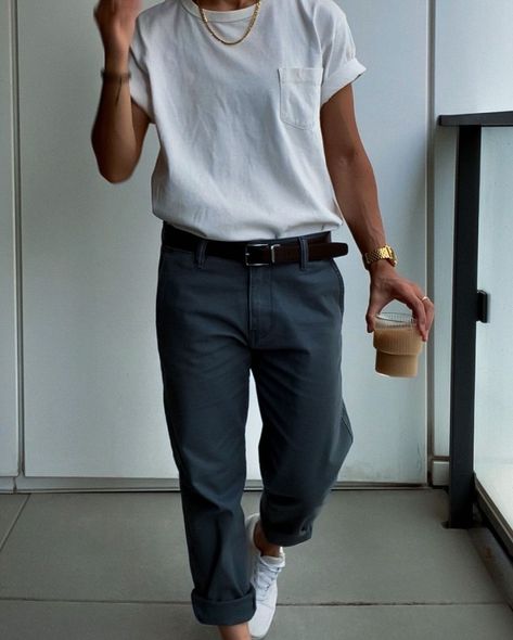 Tomboy summer outfits ideas #wIw   #tomboystyle   #coffeeshop #queer  #fashion  #womeninsuits Tomboy Style Summer, Tomboy Summer Outfits, Androgynous Summer Outfits, Tomboy Summer, Masc Outfits For Women, Queer Outfits, Tomboyish Outfits, Genderqueer Fashion, Lesbian Outfits