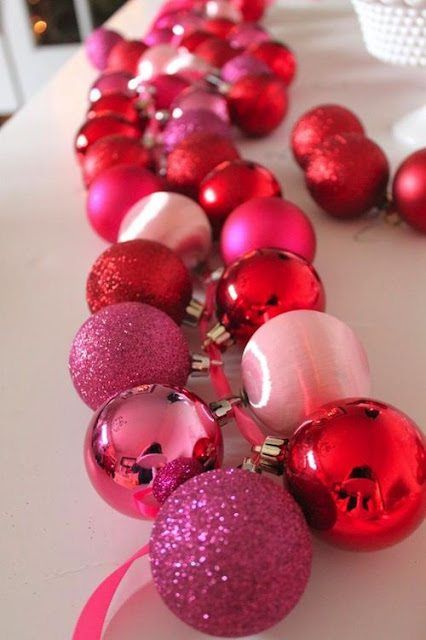 What To Do With Extra Ornaments, Simple Holiday Table Centerpieces, Ornament Table Centerpieces, Easy Christmas Table Centerpieces Budget, Easy Centerpieces For Party, Simple Christmas Table Centerpieces, Valentine Table Decorations, Ornament Garland, Holiday Countdown